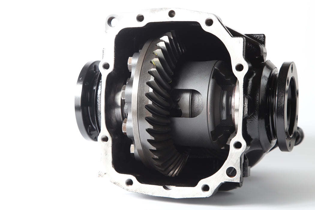 Ready-to-mount Limited Slip Differential (LSD) for BMW E46, E39, and Z4 (E85). Fully rebuilt unit with reinforced bearings for improved traction and handling.