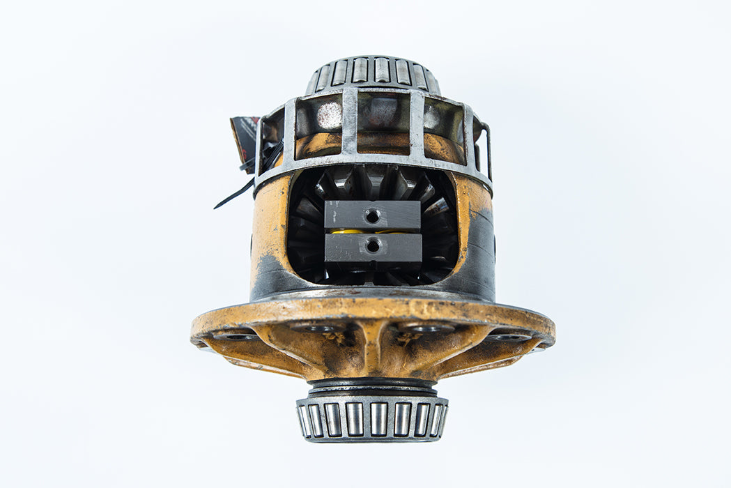 Volvo Dana 30 LSD conversion kit installed in open differential showing internal clutch plates and progressive locking mechanism